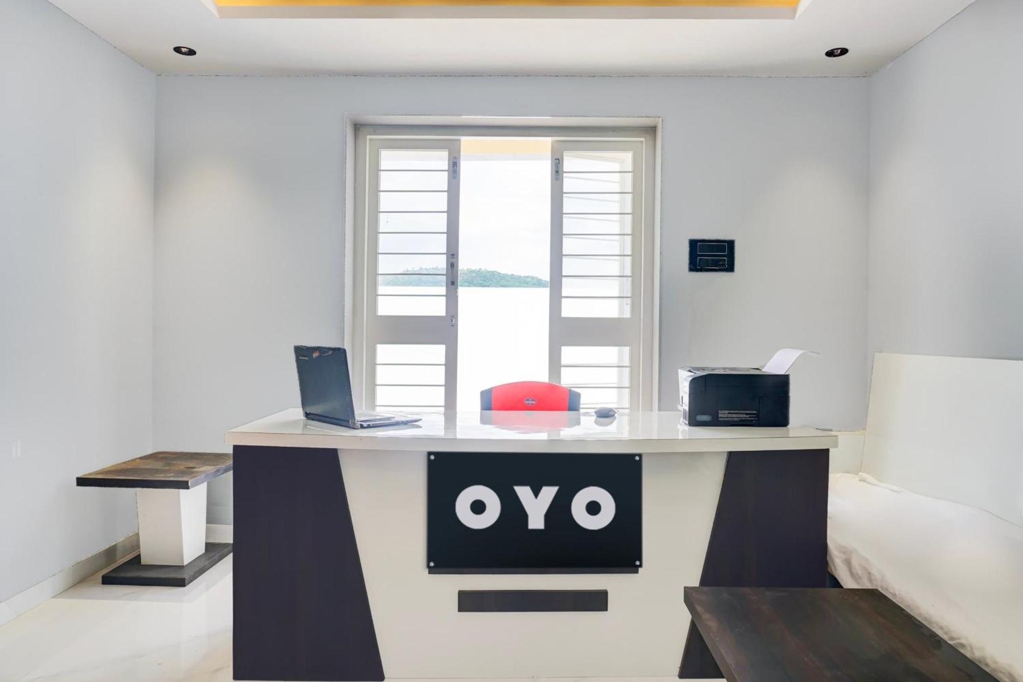 Hotel O Jeevan Restaurant & Lodging Kavathe Esterno foto